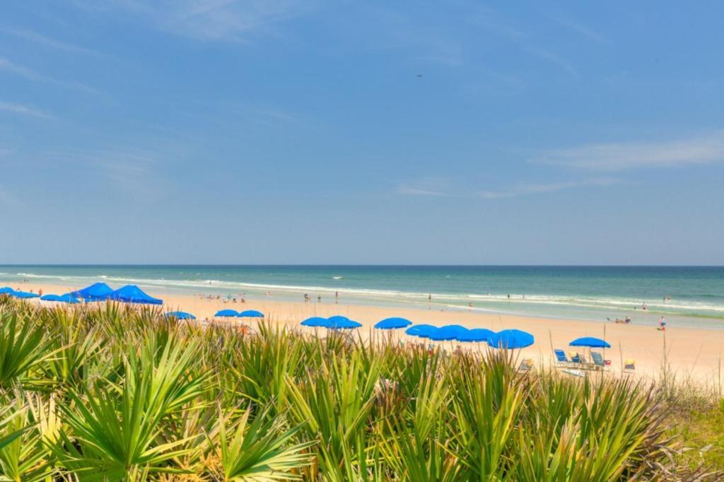 Sea La Vie Beach Oceanfront Patio Pet Friendly Джэксонвилл-Бич Экстерьер фото
